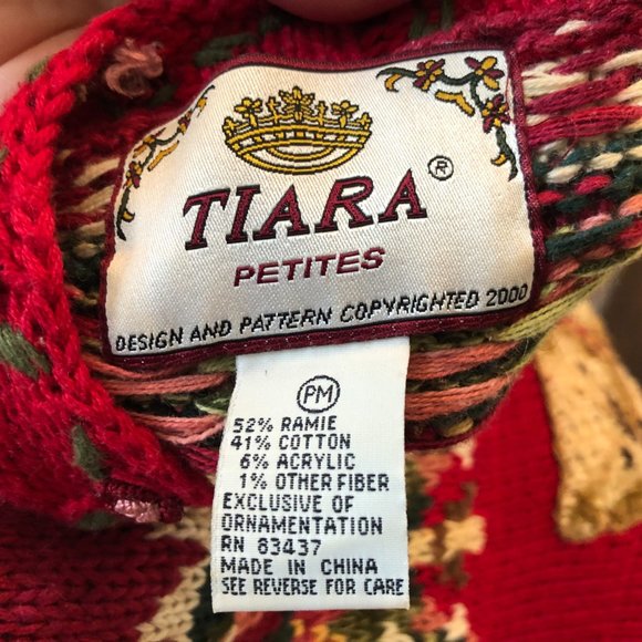 Vintage Tiara Petites Size PM Red Cardigan Sweater 2000 Teddy Bear Fair Isle - Picture 12 of 13